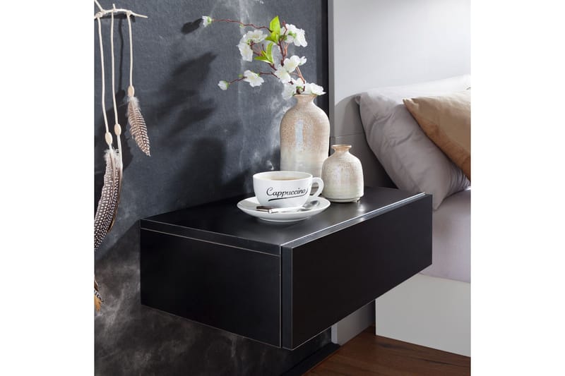 Vanbruggen Nattbord 46 cm - Svart - Møbler - Bord - Avlastningsbord - Sengebord & nattbord