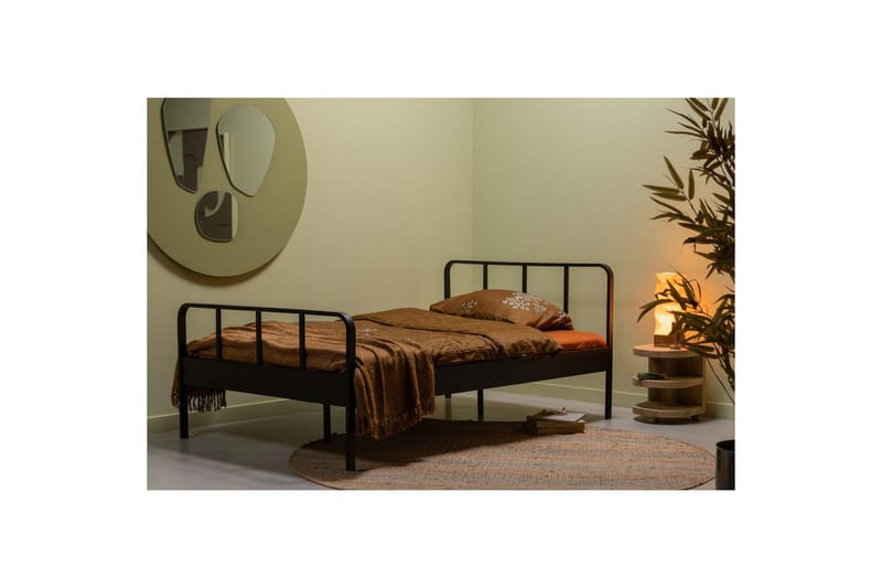 Sidebord Darren - Møbler - Bord - Avlastningsbord - Lampebord & sidebord