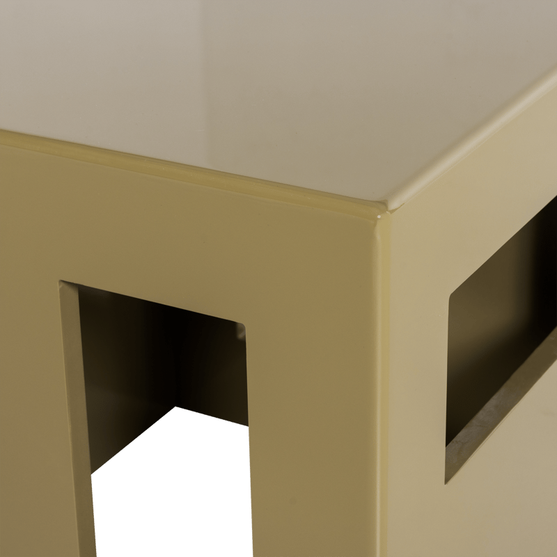 Sidebord Modern 40 cm - Honninggul - Møbler - Bord - Avlastningsbord - Lampebord & sidebord