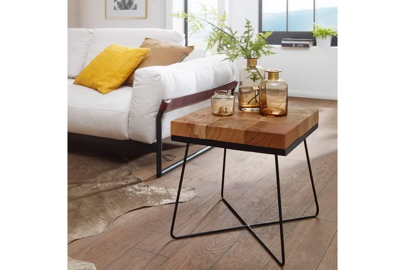 Sidebord Wohnling Massivt tre blokkstil pulverlakkert metallramme industriell - Møbler - Bord - Avlastningsbord - Lampebord & sidebord