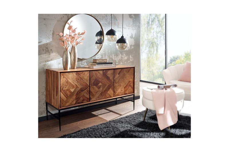 Skjenk Wohnling Heltre trekant optisk inlay 123 cm med 3 dører industriell - Møbler - Bord - Avlastningsbord - Gangbord