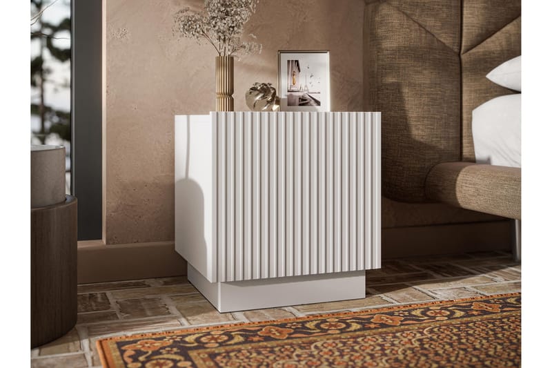 Torvalen Sängbord 45 cm - Beige - Møbler - Bord - Avlastningsbord - Sengebord & nattbord