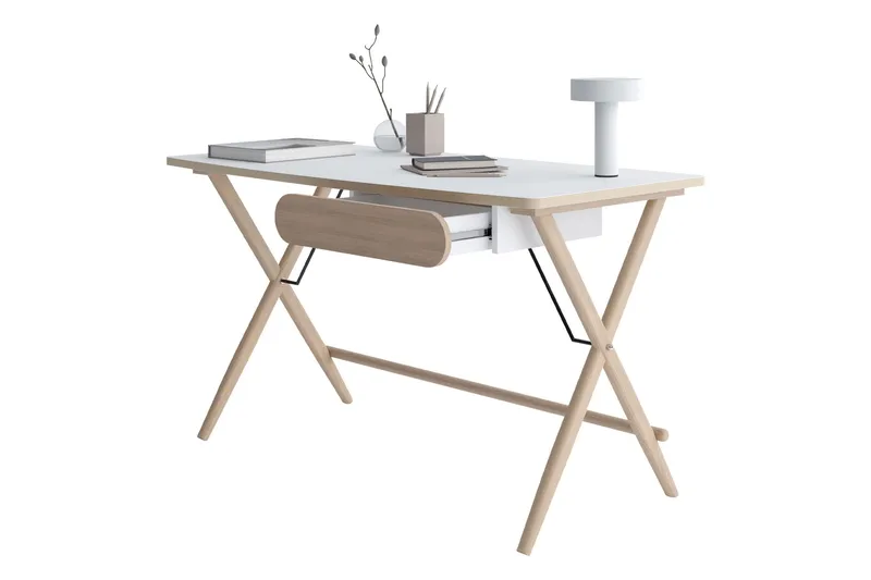 Aditiya Skrivebord 67x135 cm - Hvit - Møbler - Bord - Kontorbord - Skrivebord