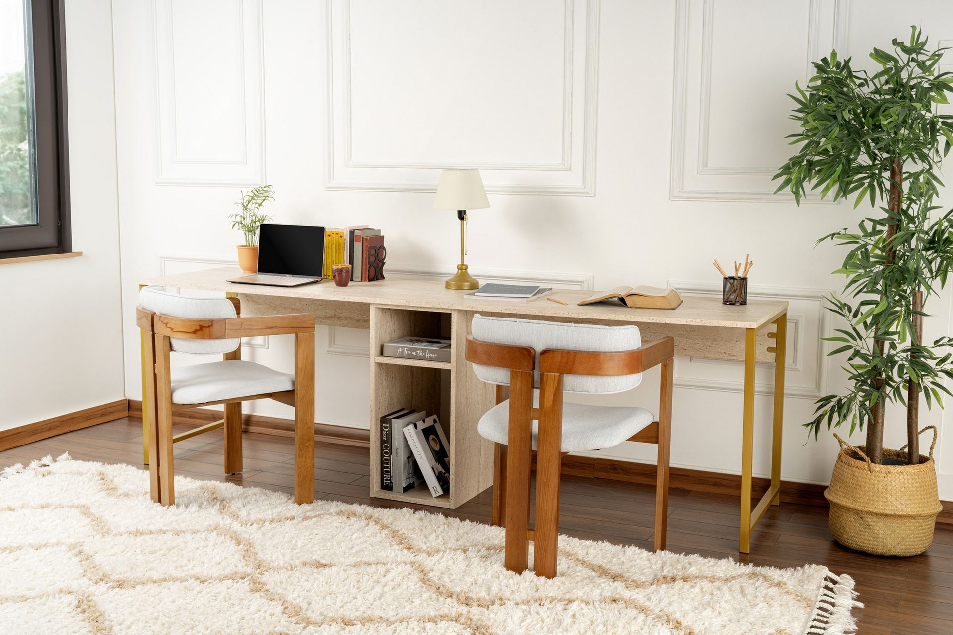 Hu Skrivebord 60x240 cm - Beige/Gull - M�øbler - Bord - Kontorbord - Skrivebord