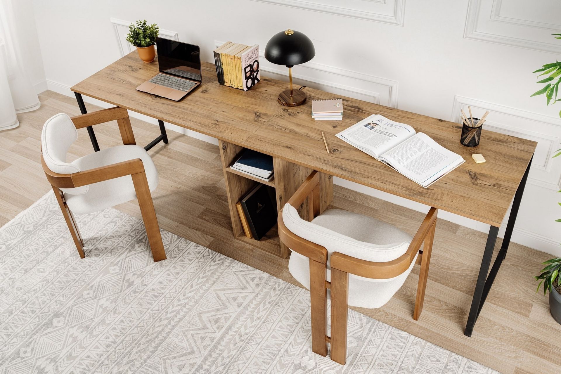 Hu Skrivebord 60x240 cm - Brun/Svart - Møbler - Bord - Kontorbord - Skrivebord