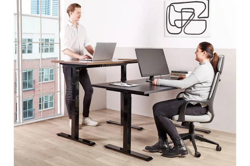 Bina Skrivebord 72x120 cm i Malt Tre - Svart - Møbler - Bord - Kontorbord - Skrivebord - Hev og senkbart skrivebord