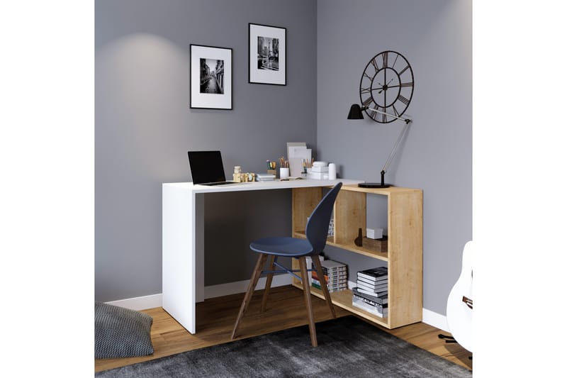 Marsberg Hjørneskrivebord 120 cm med Oppbevaringshyller - Natur/Hvit - Møbler - Bord - Kontorbord - Skrivebord - Hjørneskrivebord