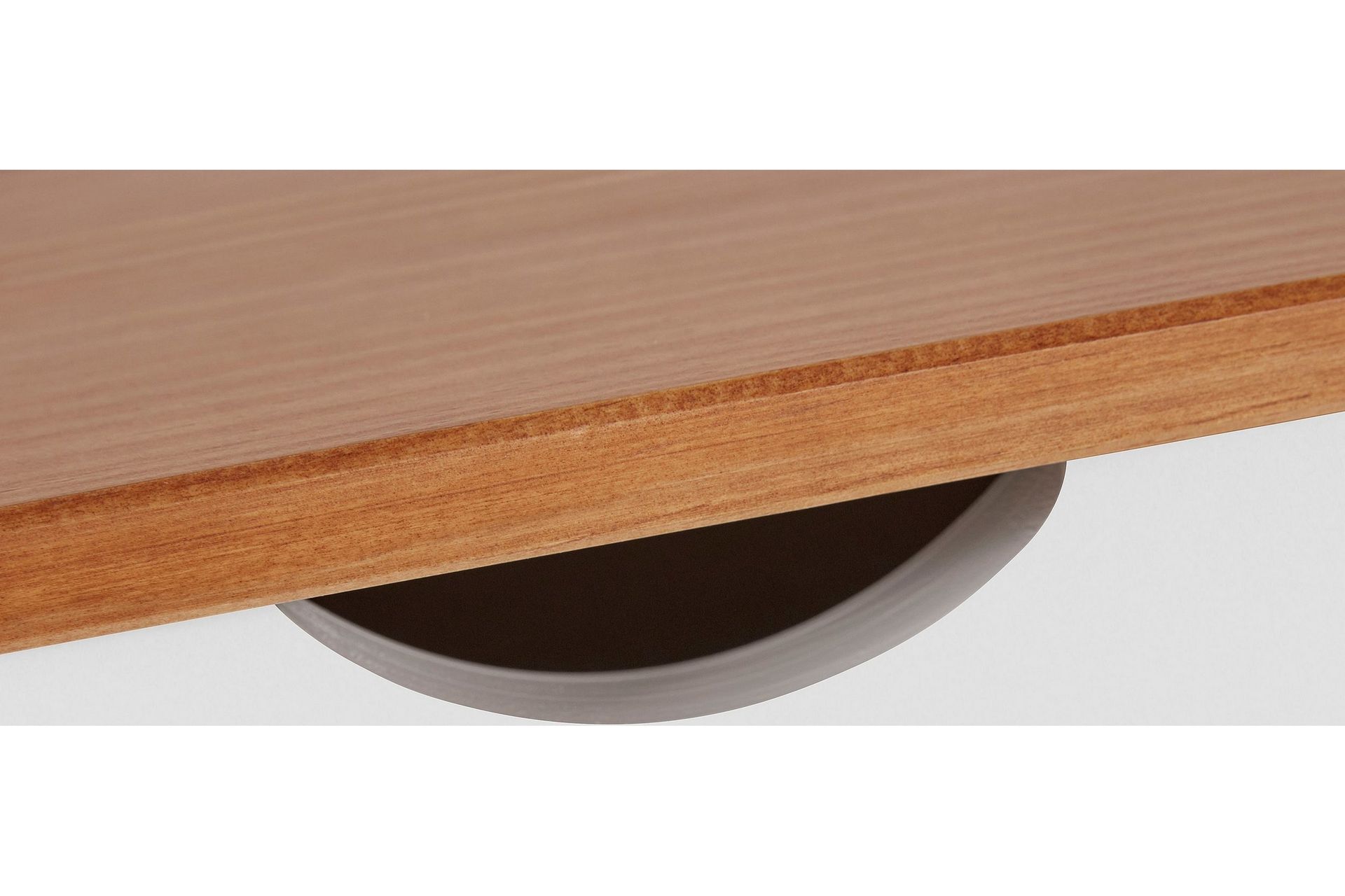 Juntol Skrivebord 140 cm - Hvit - Møbler - Bord - Kontorbord - Skrivebord