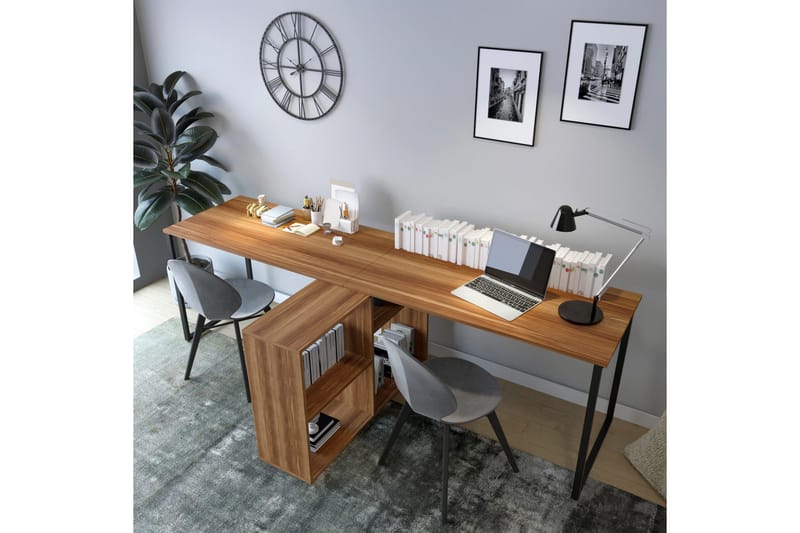 Kafrein Skrivebord 240x72x240 cm - Brun - Møbler - Bord - Kontorbord - Skrivebord