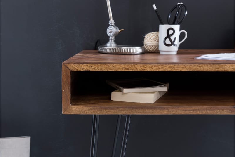 Langner Skrivebord 110 cm med Oppbevaring Hylle - Massivt Tre/Svart - Møbler - Bord - Kontorbord - Skrivebord