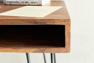 Langner Skrivebord 110 cm med Oppbevaring Hylle - Massivt Tre/Svart - Møbler - Bord - Kontorbord - Skrivebord