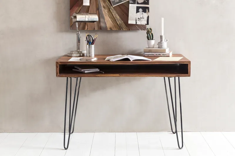 Langner Skrivebord 110 cm med Oppbevaring Hylle - Massivt Tre/Svart - Møbler - Bord - Kontorbord - Skrivebord