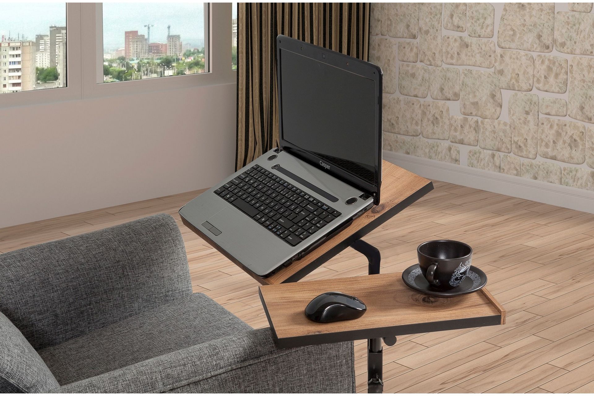 Morse StåSkrivebord 67 cm - Tre/natur/Svart - Møbler - Bord - Kontorbord - Skrivebord - Hev og senkbart skrivebord