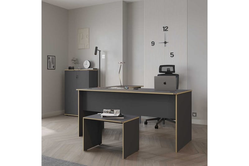 Soonam Skrivebord 160x144 cm - Rødfarget tre/Antrasitt - Møbler - Bord - Kontorbord - Skrivebord