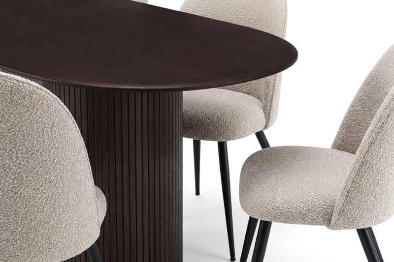 Kopparbo oval spisegruppe 220 cm med 6 Nibe Plus spisestoler - Røkt eik - Møbler - Bord - Spisegrupper