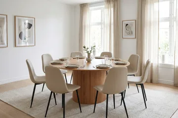 Kopparbo rund spisegruppe 180 cm eik med 8 Nibe-spisestoler - Eik - Møbler - Bord - Spisegrupper