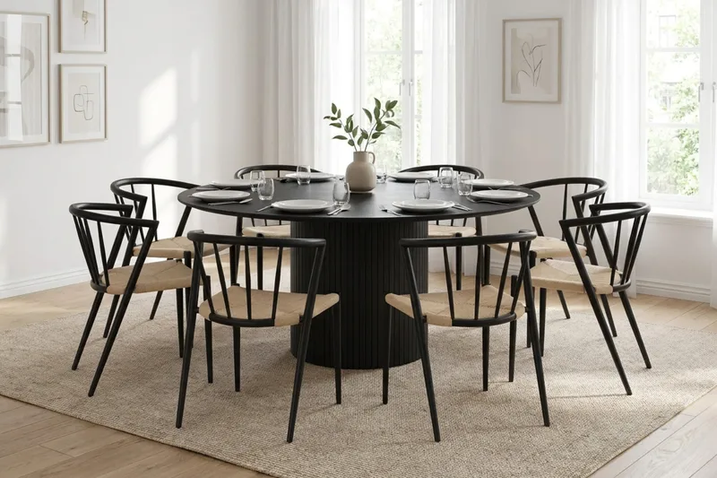 Kopparbo rund spisegruppe 180 cm svart med 8 Winston-spisestoler - Svart - Møbler - Bord - Spisegrupper