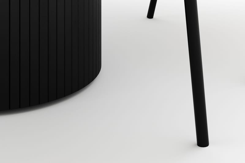 Kopparbo Rundt Spisebord 130 cm med 4 Berit Stoler - Svart - Møbler - Bord - Spisegrupper