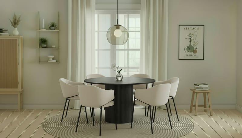 Kopparbo Rundt Spisebord 130 cm med 6 Filip Spisestoler - Svart tre / Hvit Bouclé - Møbler - Bord - Spisegrupper