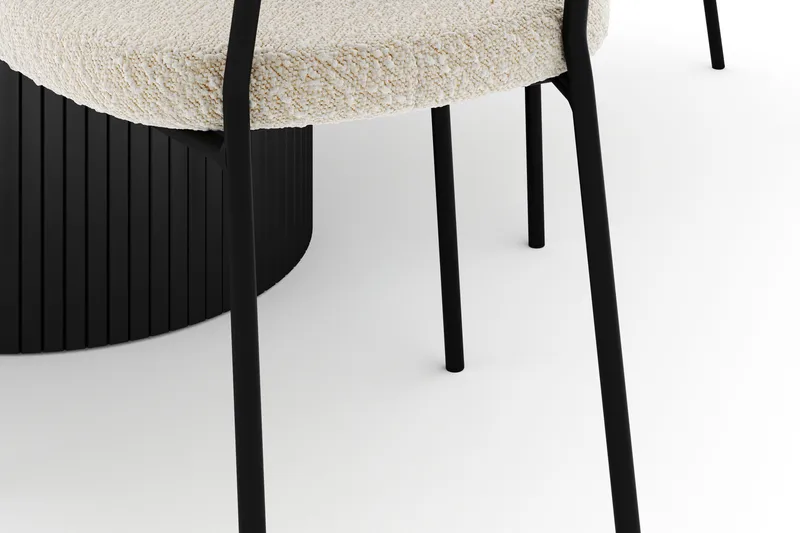 Kopparbo Rundt Spisebord 130 cm Uttrekkbart med 4 Gemmiano Stoler - Svart - Møbler - Bord - Spisegrupper