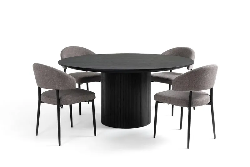 Kopparbo rundt stort spisebord 180 cm svart med 4 Sawako Greige-stoler, undefined