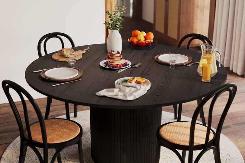 Kopparbo Spisebord 150 cm - Svart tre - Spisebord & kjøkkenbord