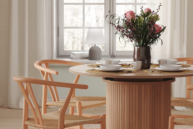 Kopparbo Lys Rundt Spisebord 106 cm Utvidbart med tilleggsplate - Hvitlasert Eik / Tre - Møbler - Bord - Spisebord & kjøkkenbord