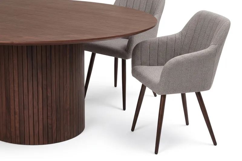 Kopparbo spisegruppe, rund 180 cm, valnøtt med 8 Filippa spisestoler - Valnøtt - Møbler - Bord - Spisegrupper