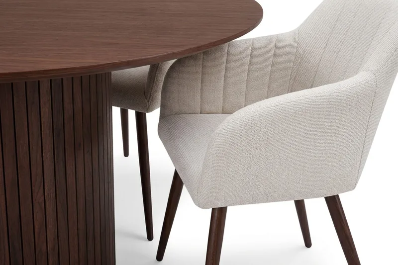 Kopparbo spisegruppe, rund 180 cm, valnøtt med 8 Filippa spisestoler - Valnøtt - Møbler - Bord - Spisegrupper