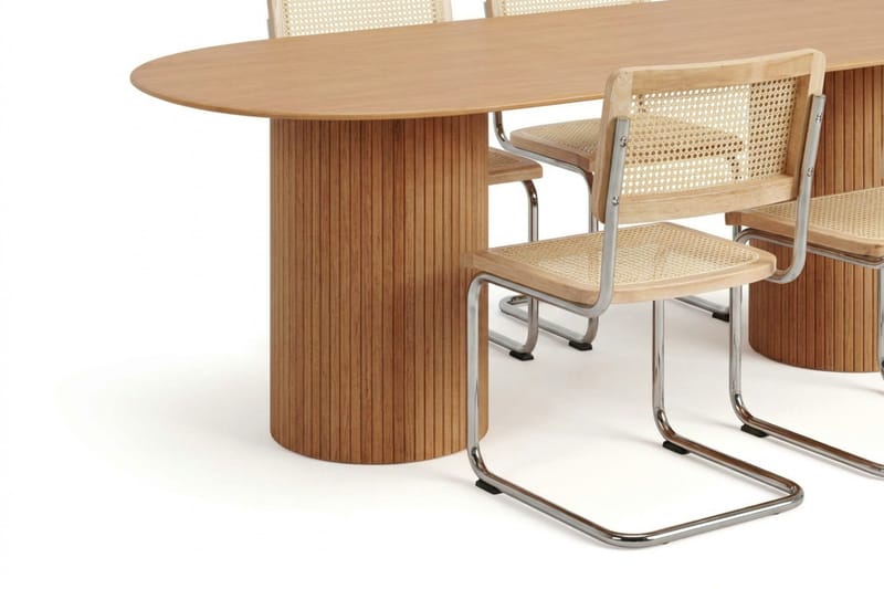 Kopparbo spisegruppe oval 220 cm eik med 8 Build spisestoler - Eik - Møbler - Bord - Spisegrupper