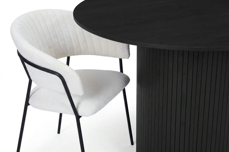 Kopparbo spisegruppe rund 110 cm svart med 4 Karol spisestoler - Svart - Møbler - Bord - Spisegrupper