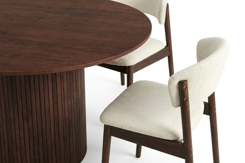 Kopparbo spisegruppe rund ca. 130 cm valnøtt med 6 Nala spisestoler - Valnøtt - Møbler - Bord - Spisegrupper
