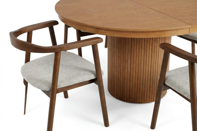 Kopparbo spisegruppe uttrekkbar rund 120-220 cm svart med 4 Jolie spisestoler - Møbler - Bord - Spisegrupper