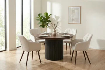 Kopparbo uttrekkbar, rund 120–220 cm, valnøtt med 4 Filippa spisestoler - Valnøtt - Møbler - Bord - Spisegrupper