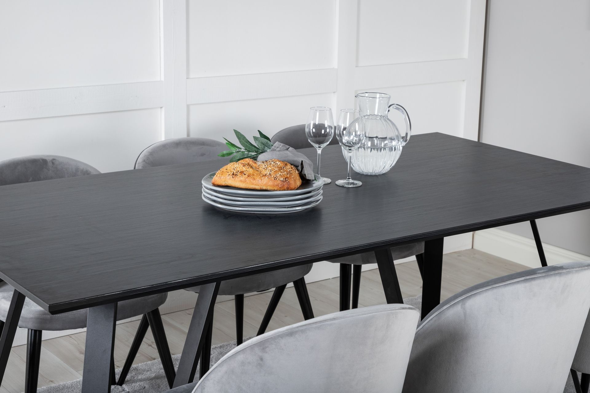 Marina Spisegruppe 180 cm Rektangulær med 6 Velvet Stoler - Sort - Møbler - Bord - Spisegrupper