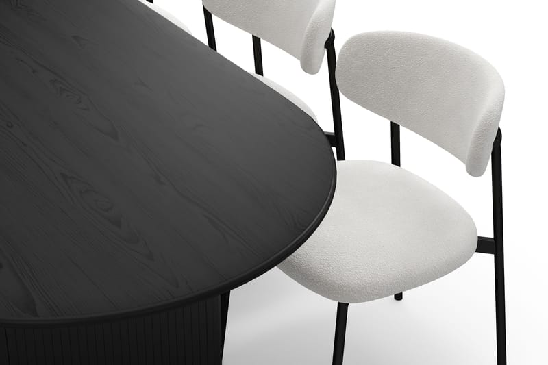 Noira Ovalt Spisebord 220 cm med 6 Lucy Spisestoler - Svart / Hvit Bouclé / Metallben Svart - Møbler - Bord - Spisegrupper