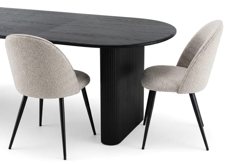 Noira Spisegruppe 220-320 cm uttrekkbar med 6 Nibe Plus Spisestoler - Svartlasert eik - Møbler - Bord - Spisegrupper