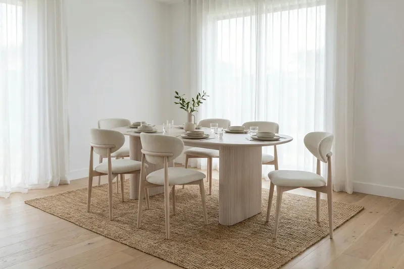 Noira spisegruppe rektangulær 220 cm hvitlasert med 6 Molly spisestoler - Hvitlasert - Møbler - Bord - Spisegrupper