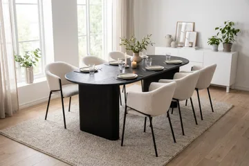 Noira spisegruppe rektangulær 220 cm svart med 6 Filip spisestoler - Svartbeiset eik - Møbler - Bord - Spisegrupper