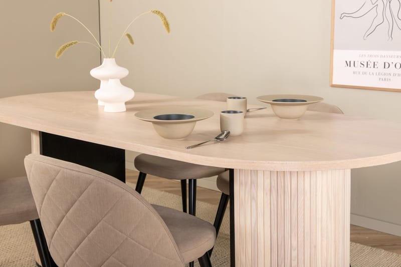 Oval spisegruppe Venture Home Bianca, Velvet Hvitlasert - Møbler - Bord - Spisegrupper