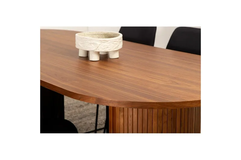 Ovalt spisesett Bianca, Muce - 200x90x75 - Møbler - Bord - Spisegrupper