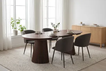 Peyra spisegruppe, uttrekkbar 120–220 cm, med 4 Greya spisestoler - Valnøtt - Møbler - Bord - Spisegrupper