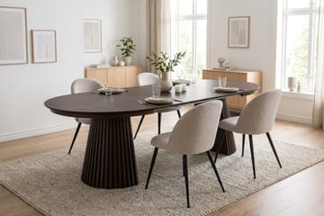 Peyra spisegruppe 120-220 cm med uttrekk og 4 Nibe Plus spisestoler - Røkt eik - Møbler - Bord - Spisegrupper
