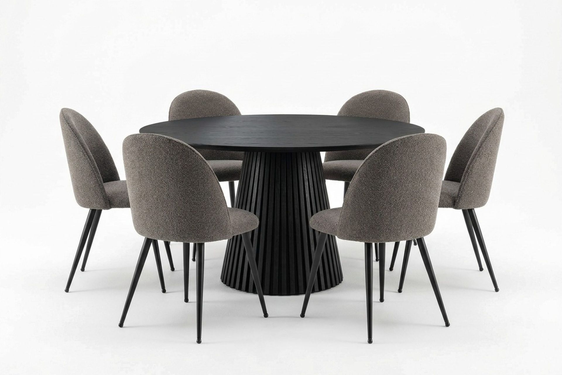 Peyra spisegruppe 130 cm rund med 6 Nibe Plus spisestoler - Svartlasert eik