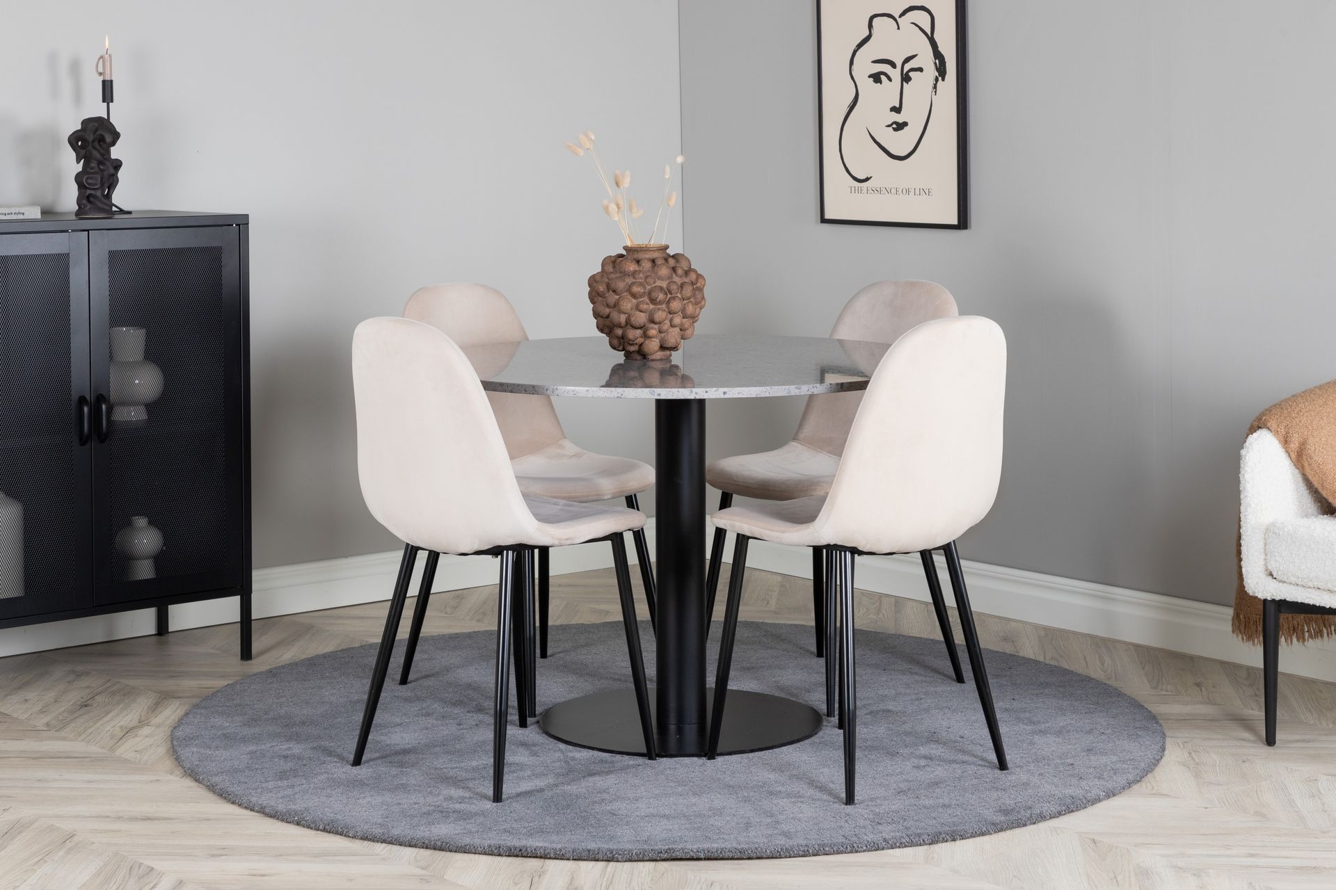 Razzia Spisegruppe 106 cm Rund med 4 Polar Stoler - Beige - Møbler - Bord - Spisegrupper