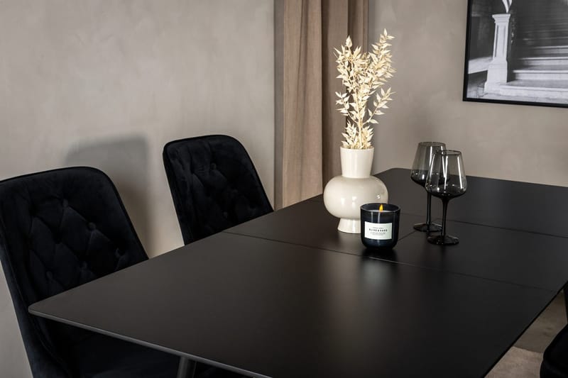 Rektangulær spisegruppe Venture Home Silar, Velvet Deluxe - svart - Møbler - Bord - Spisegrupper