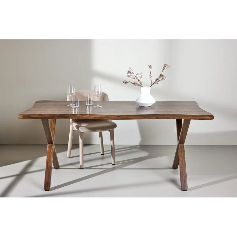 Rektangulært spisebord Fiona - Møbler - Bord - Spisebord & kjøkkenbord