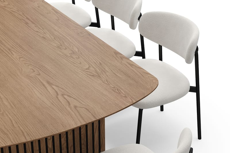 Richeto Spisebord 240 cm med 8 Lucy Spisestoler - Naturlig finish / Hvit Bouclé / Metallben Svart - Møbler - Bord - Spisegrupper