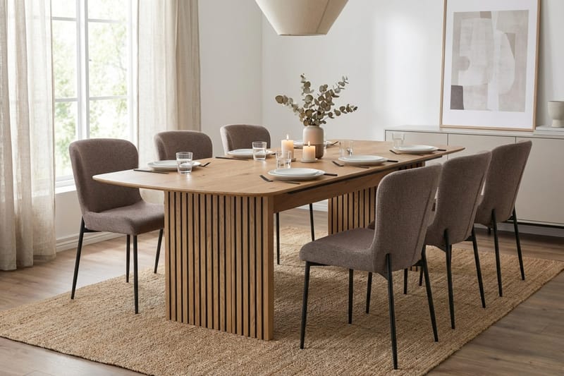 Richeto Spisegruppe Eik 240 cm med 6 Elsie Spisestoler - Eik/Grå - Møbler - Bord - Spisegrupper