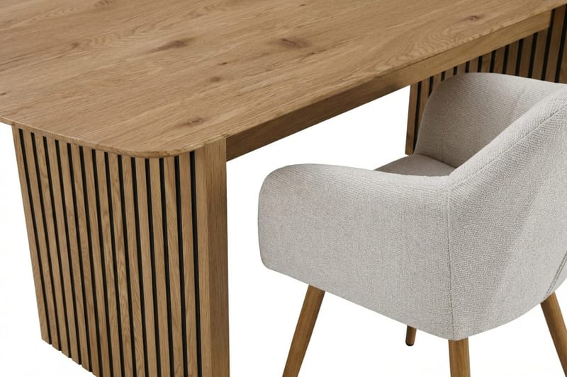 Richeto Spisegruppe Eik 240 cm med 6 Filippa spisestoler - Eik/Hvit - Møbler - Bord - Spisegrupper